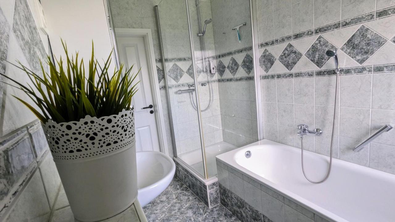 Ferienwohnung Fischerteich In Detmold Eksteriør billede